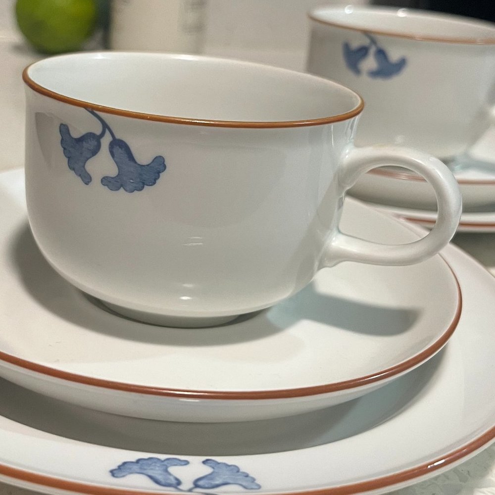 Vintage Swedish Rörstrand "Viva" Trio  - Two sets